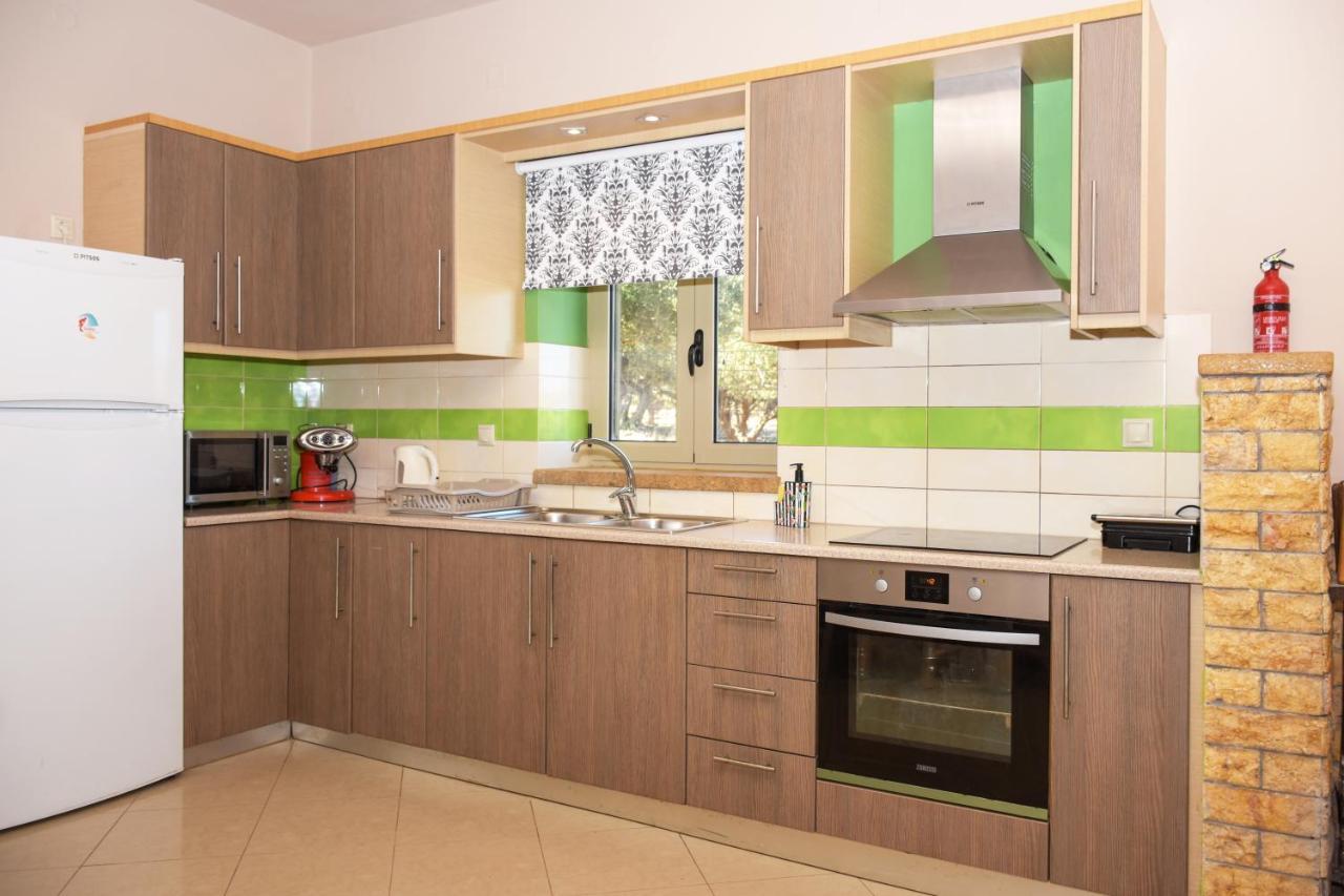 Pause Serenity House Into Olive Groves Villa Agios Fotios Ngoại thất bức ảnh